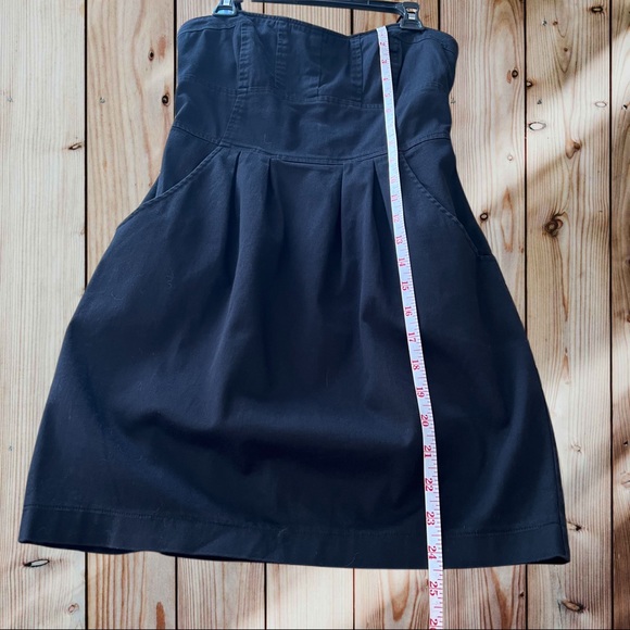 Guess Black Strapless Mini Dress. Size XS - Picture 7 of 9